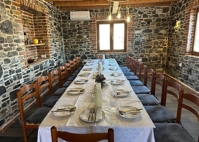 Nia's Farm بيت ضيافة Librazhet