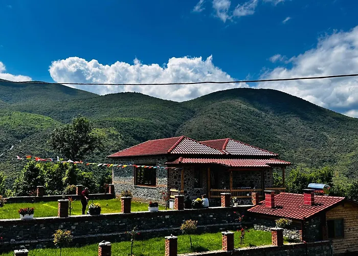 Nia's Farm بيت ضيافة *