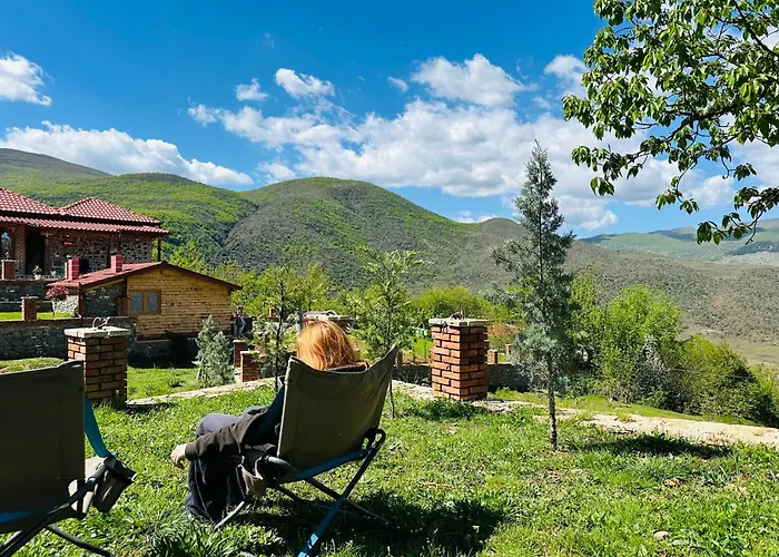 Nia's Farm بيت ضيافة *