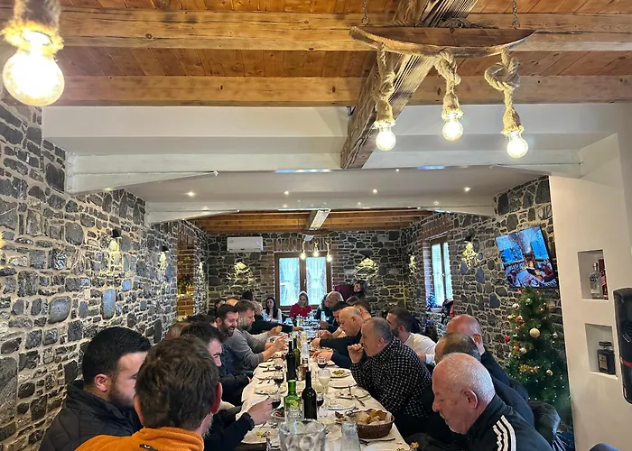 Pensjonat Nia's Farm Librazhet